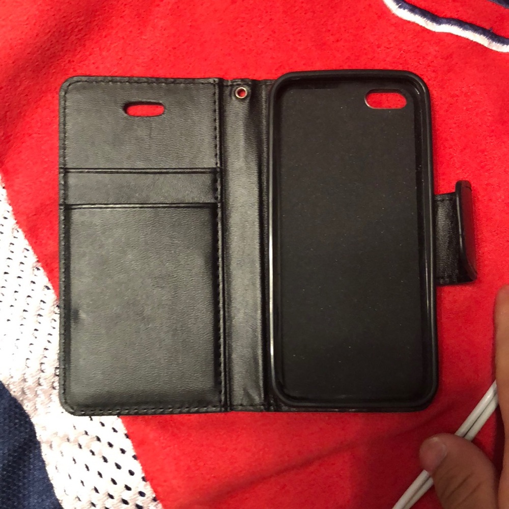 iPhone 5 wallet/cellphone case